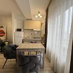 Nuar Summerland Comfort 2br Near Nuba Fratelli Max 6 Guests 아파트 마마이아